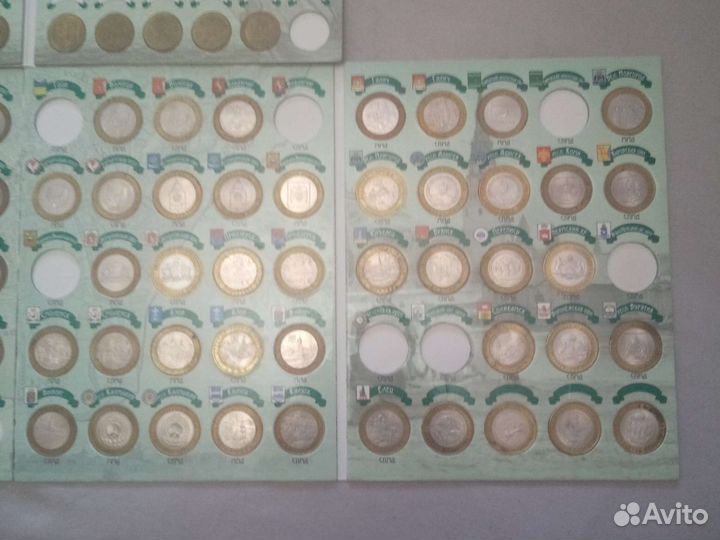 2 альбома монет гвс и биметалл