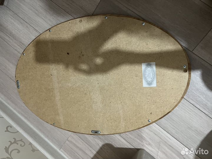 Зеркало овальное настенное