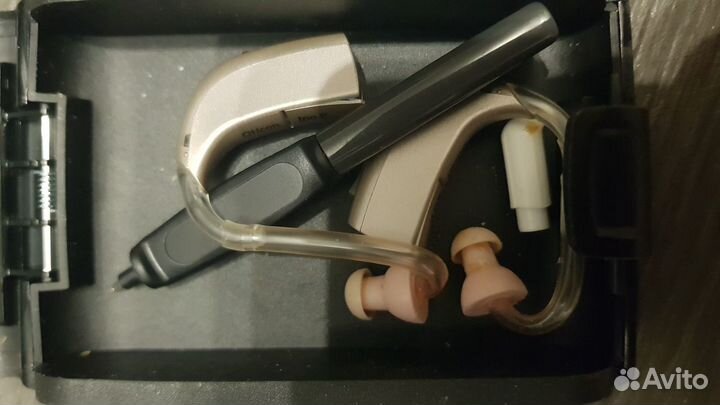 Слуховой аппарат Oticon новый