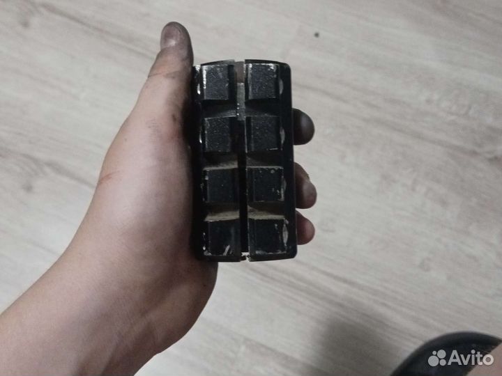 Зажим для трюкового самоката scs