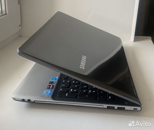 Samsung 15.6/core i5/ram16gb/240ssd/500hdd