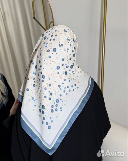 Платок шелковый