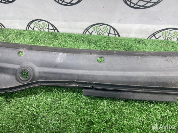 Жабо Bmw X5 E53 M54B30 2004