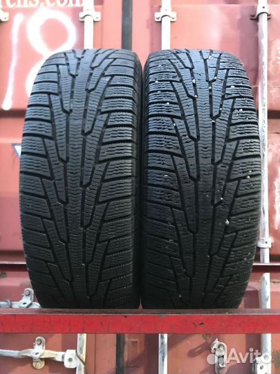 Nokian Tyres Hakkapeliitta R 215/60 R16 102V