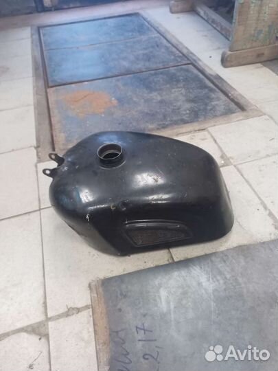 Бак, шильдик Ковровец