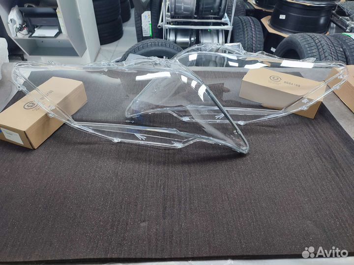 Стекла фар Toyota / замена ремонт