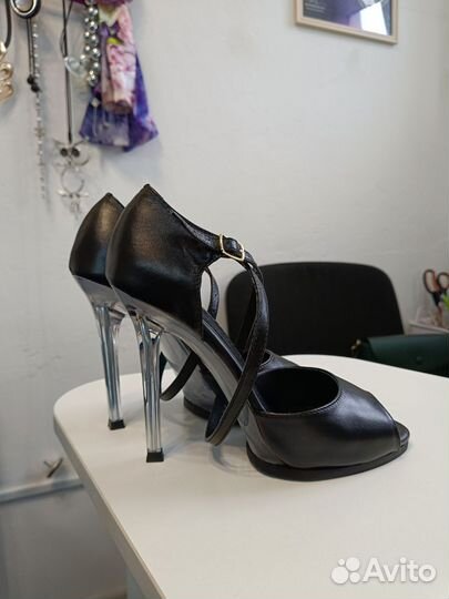 Босоножки для танцев