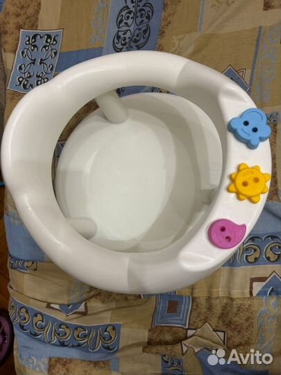 Стульчик для купания за шоколадку