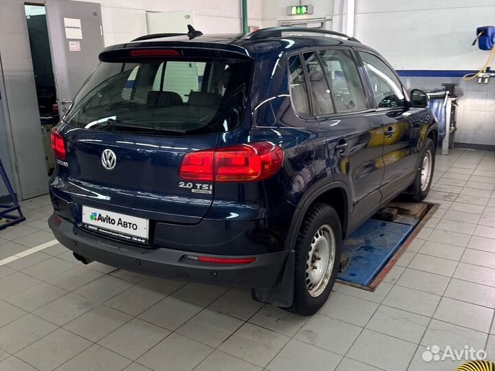 Volkswagen Tiguan 2.0 AT, 2012, 306 337 км