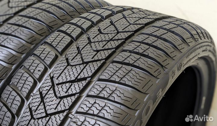 Pirelli Winter Sottozero 3 225/40 R18 92V