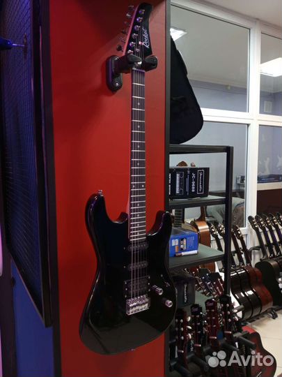 Электрогитара