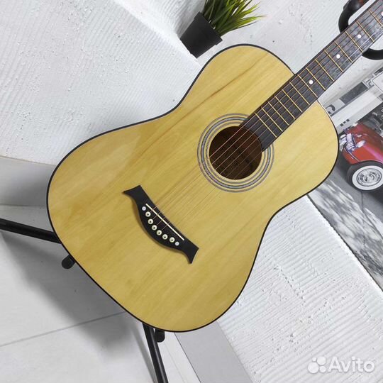 Гитара новая