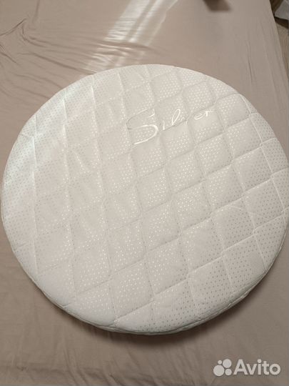 Матрас в круглую кроватку