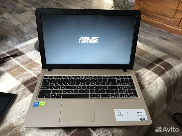 Asus