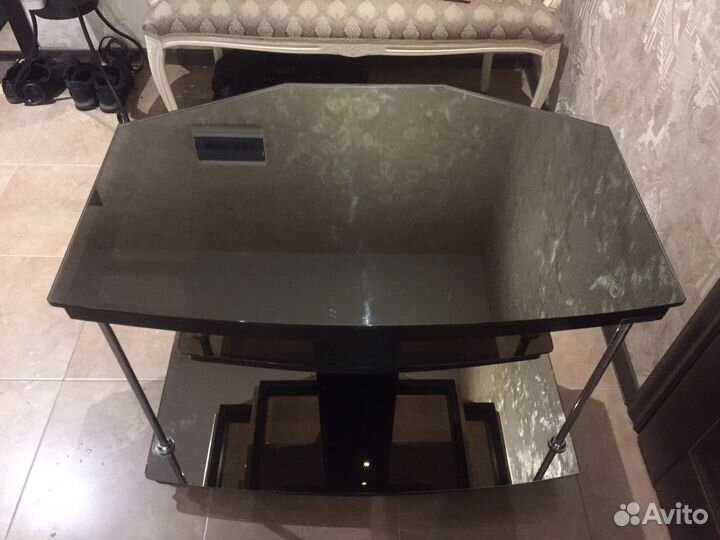 Тумба под тв стекло