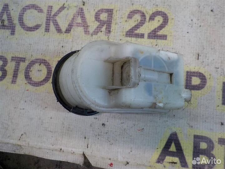 Бачок главного тормозного цилиндра Honda Civic 4D