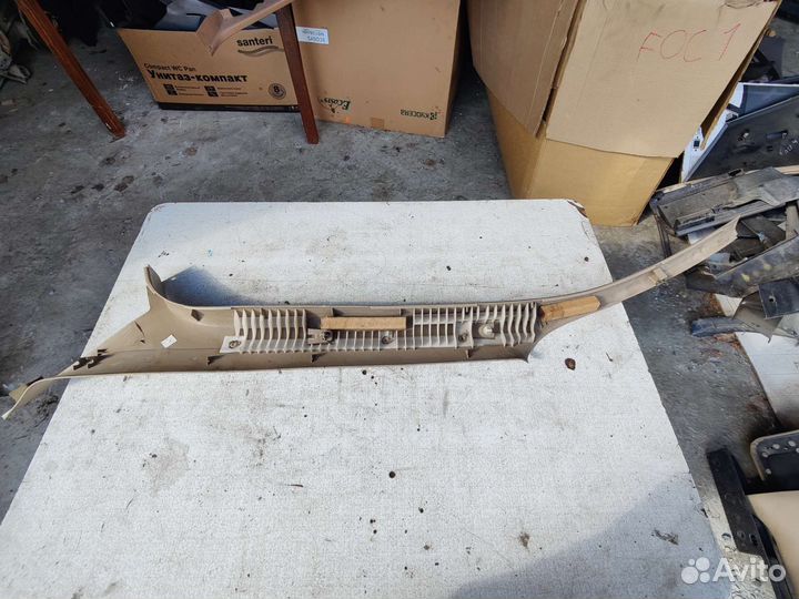 Накладка передней стойки Ford focus 1