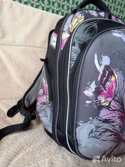 Школьный рюкзак (ранец) Hummingbird