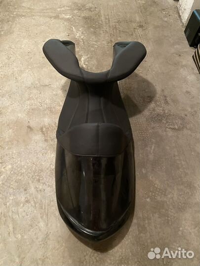 BRP 300 RS сиденье