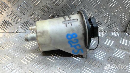 Бачок гу ford explorer 3 (82F05NO01)