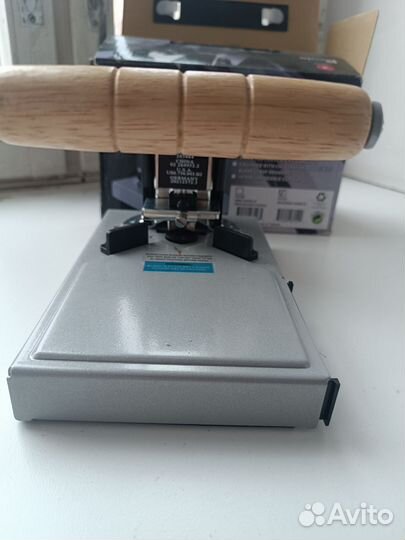 Обрезчик углов для бумаги