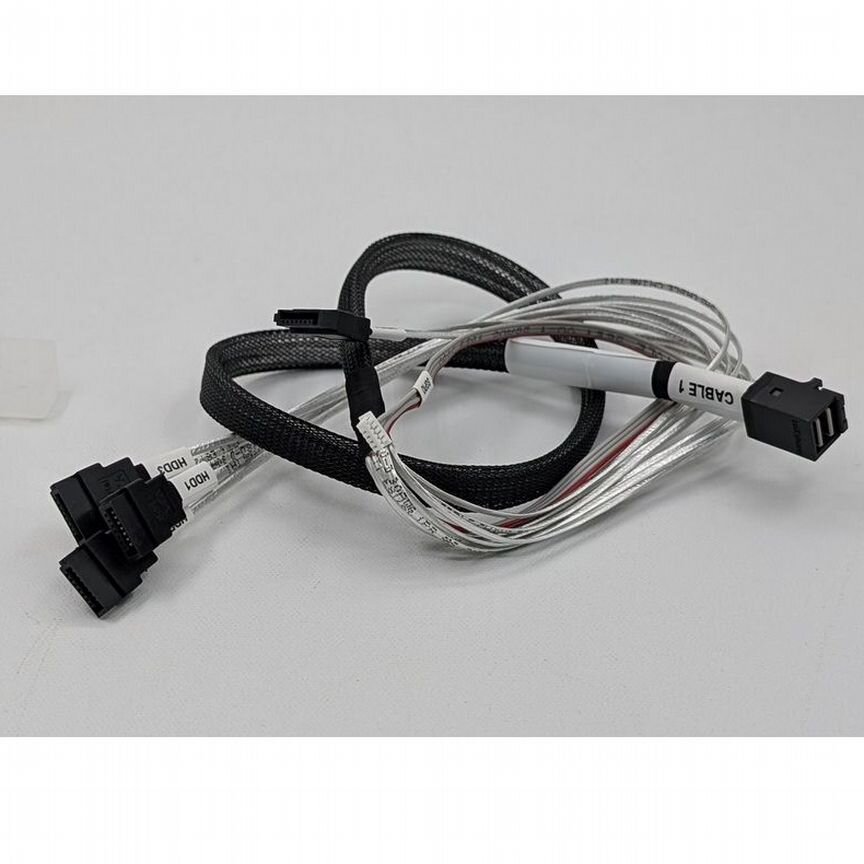 [6017B0750001] Кабель Lenovo, 650mm, Mini Sas To 4