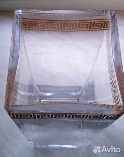 Ваза,30 см/хрусталь/орнамент/позолота Италия