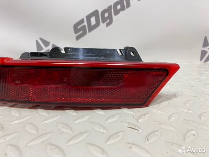 Фонарь противотуманный задний левый Land Rover