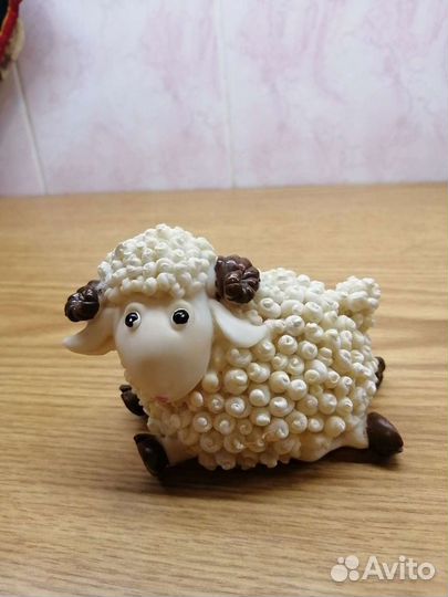 Статуэтки полистоун, стекло, рог, ссср, винтаж