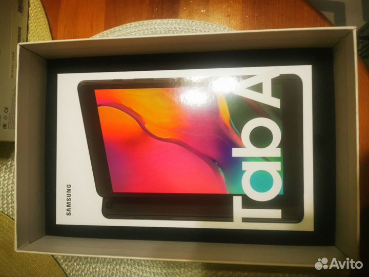 Планшет Samsung galaxy tab A 8.0