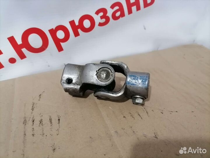 Карданчик рулевой Kia Spectra