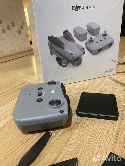 Dji mavic air 2s fly more combo