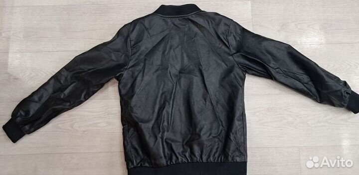 Кожаная куртка детская 128