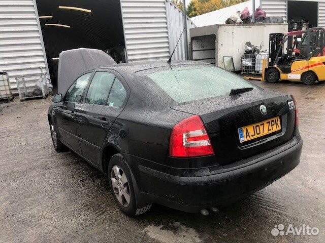 Разбор на запчасти Skoda Octavia (A5)