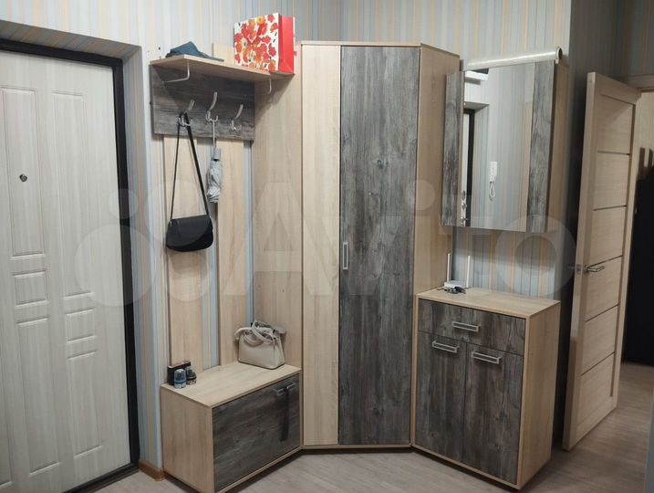 2-к. квартира, 52 м², 4/4 эт.