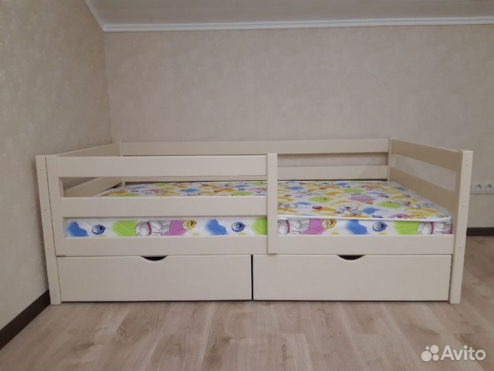 Детская кроватка Классическая