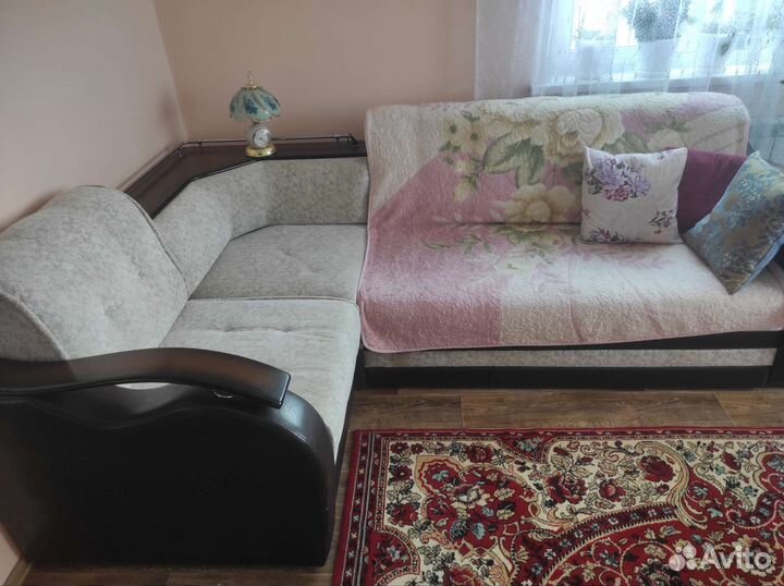 Угловой диван