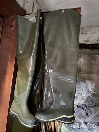 Болотные сапоги