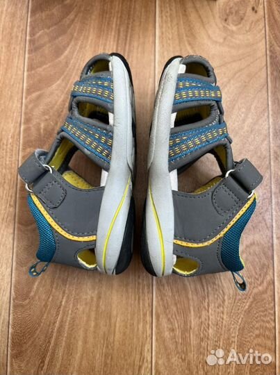 Сандалии (22 размер)