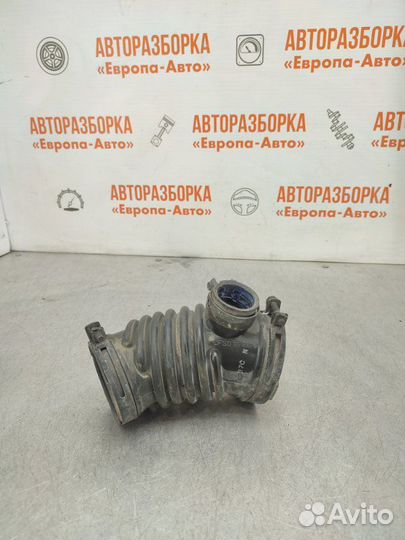 Патрубок воздушного фильтра Mazda 3 Bk 2 Л 2007