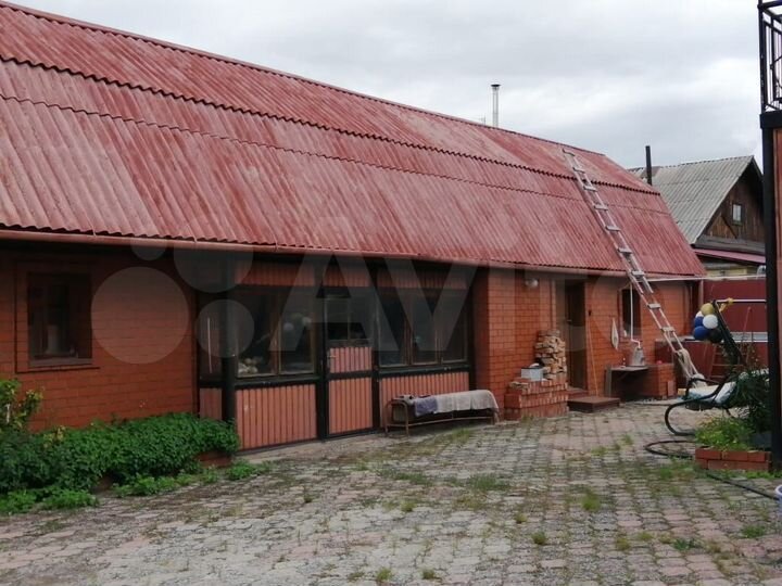 Дом 140,3 м² на участке 6,4 сот.