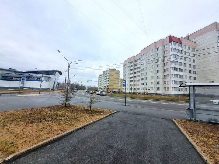 3-к. квартира, 70,6 м², 2/10 эт.