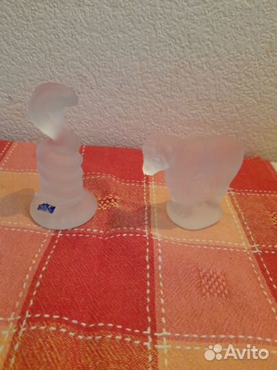 Хрустальные статуэтки