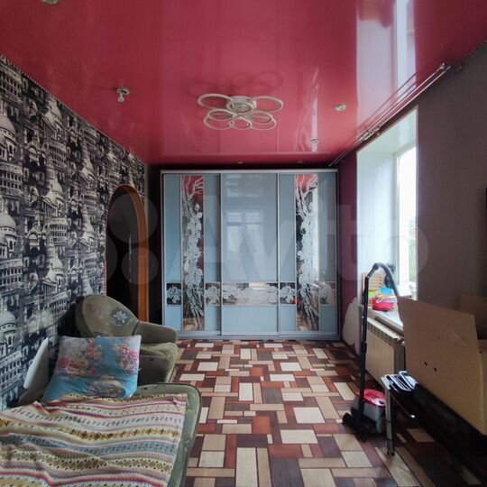 2-к. квартира, 54 м², 3/3 эт.