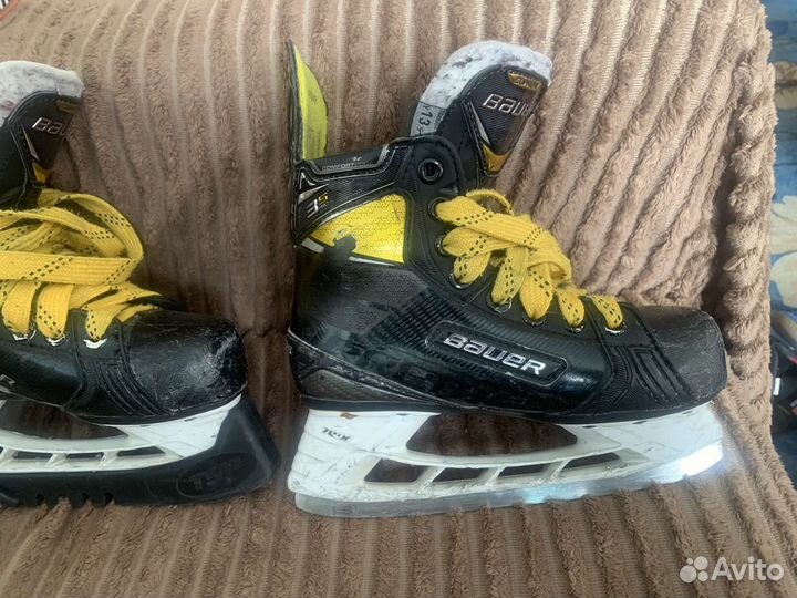 Хоккейные коньки bauer 13,5Y