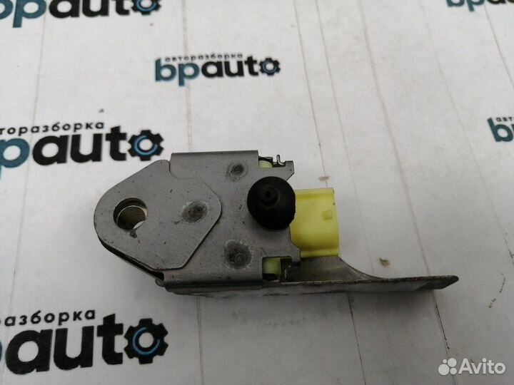 Датчик удара подушки безопасности 89833-60040