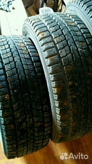 Dunlop SP Winter Ice 01 205/55 R16