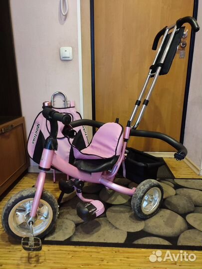 Трехколесный велосипед с ручкой б/у