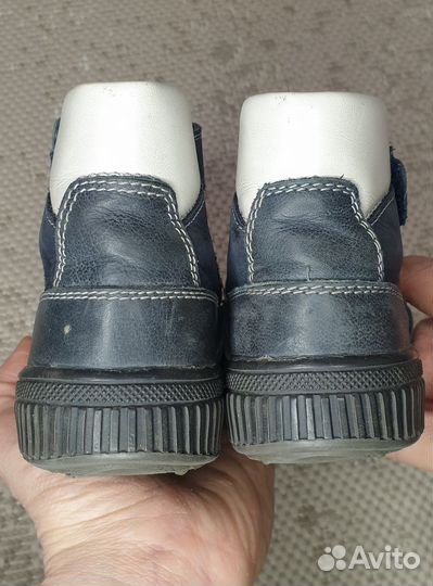 Ботинки демисезонные для мальчика 22 размер