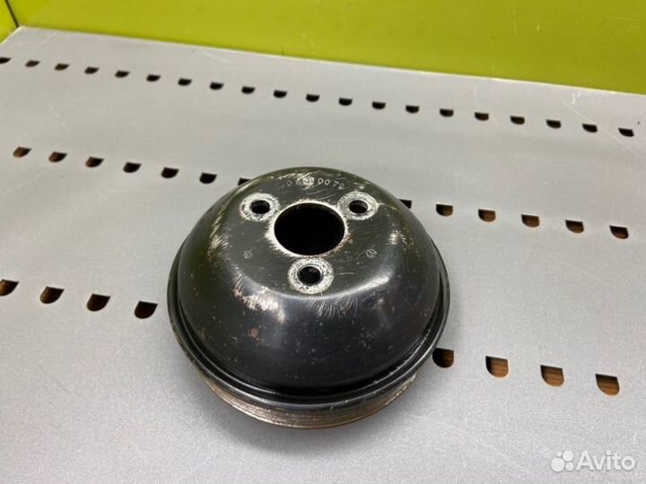 Шкив насоса гур Mercedes-Benz S-Class W140